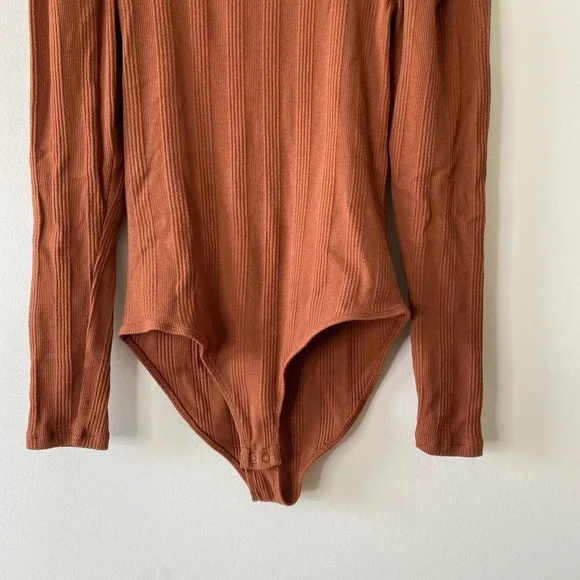 GAP Saddle Brown Ribbed Puff Sleeve Stretch Cotton Bodysuit - Picture 4 of 9